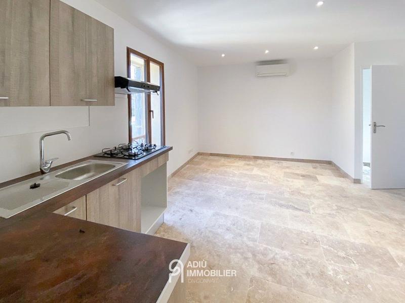 Mas - 300 m² - 6 pièces