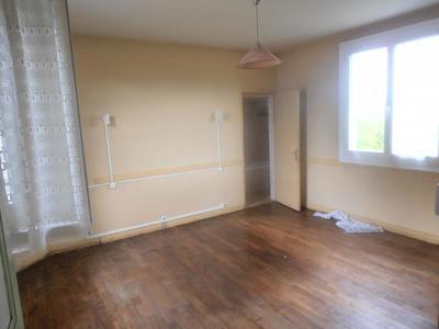 Maison - 74 m² - 4 pièces