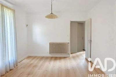 Maison - 101 m² - 5 pièces