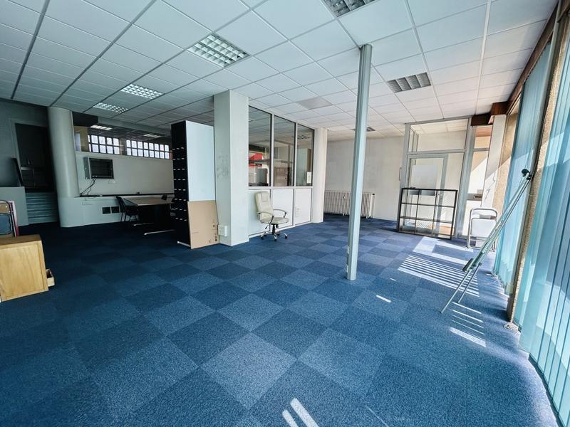 Local commercial - 131 m²