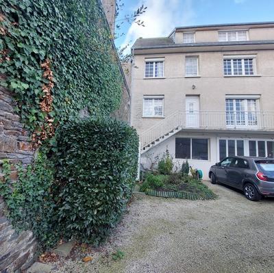 Maison ancienne - 106 m² - 4 pièces
