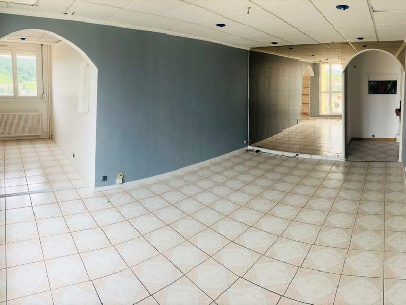 Appartement - 92 m² - 5 pièces