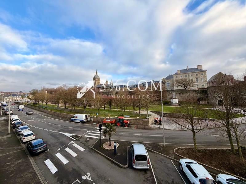 Appartement - 92 m² - 4 pièces