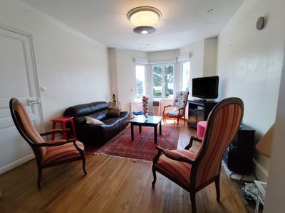 Maison - 145 m² - 7 pièces