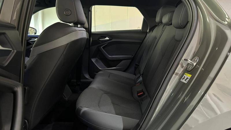 Audi A1 sportback 30 Tfsi 110 ch s tronic 7 s line