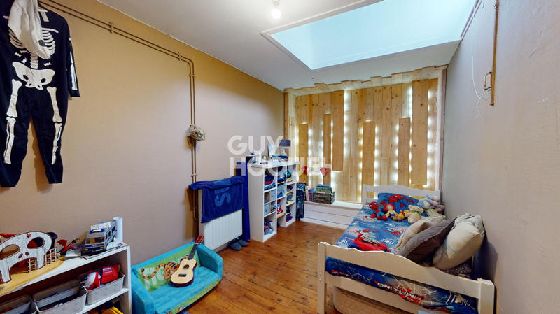 Appartement - 164 m² - 5 pièces