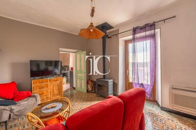 Maison - 88 m² - 5 pièces