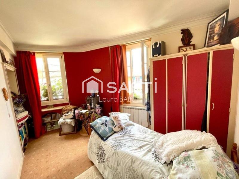 Maison - 167 m² - 6 pièces