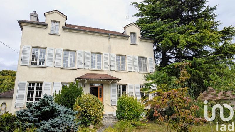 Maison - 203 m² - 8 pièces