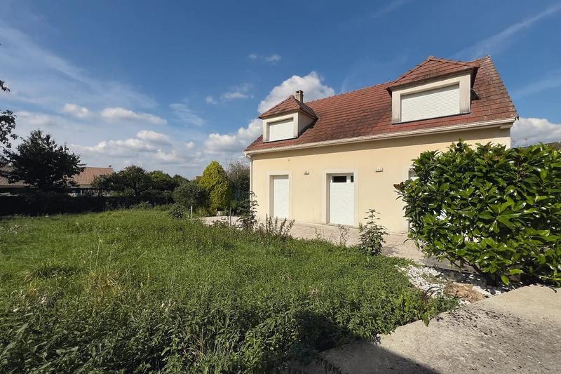 Maison - 141 m² - 6 pièces