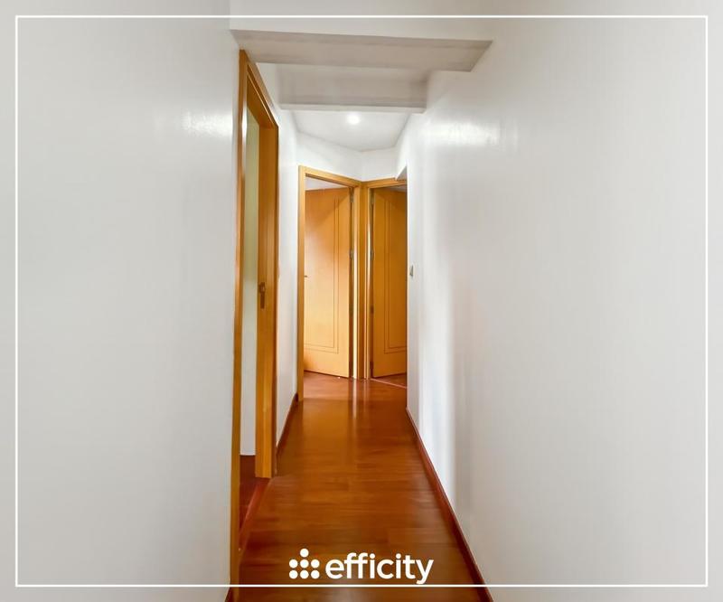 Pavillon - 223 m² - 12 pièces