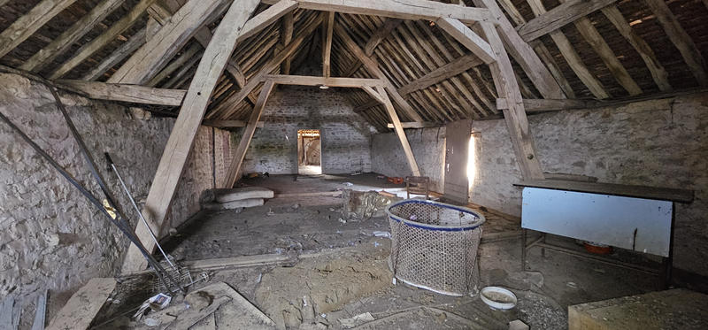 Propriété - 211 m² - 8 pièces