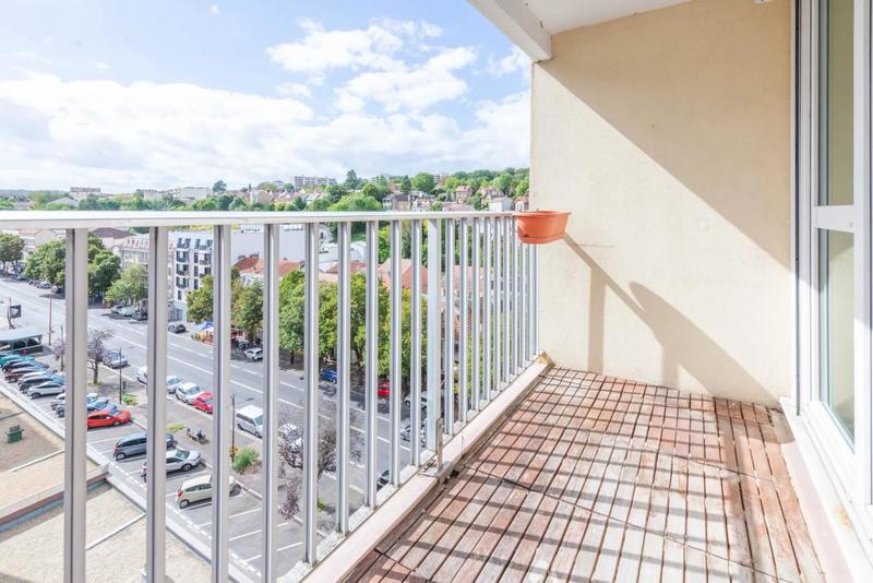 Appartement - 81 m² - 4 pièces