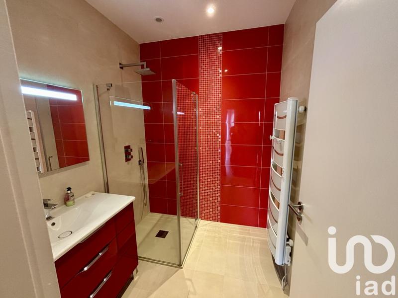 Appartement - 182 m² - 5 pièces