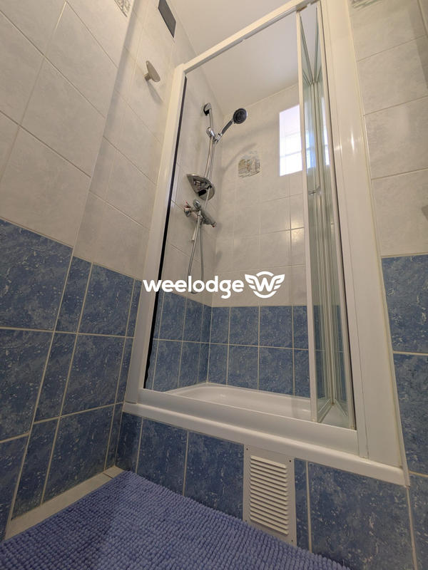 Appartement - 87 m² - 5 pièces