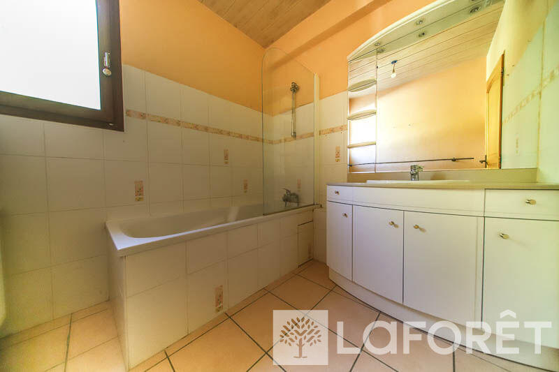 Appartement - 73 m² - 3 pièces