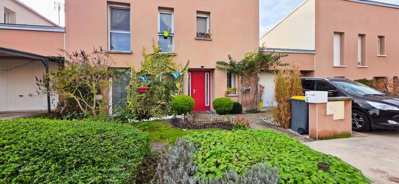 Maison - 86 m² - 4 pièces