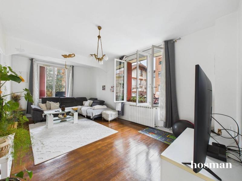 Maison - 140 m² - 6 pièces