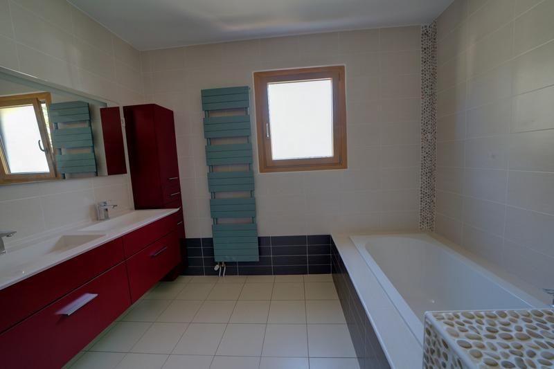 Maison - 324 m² - 5 pièces