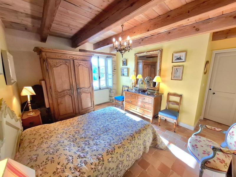 Maison - 167 m² - 5 pièces