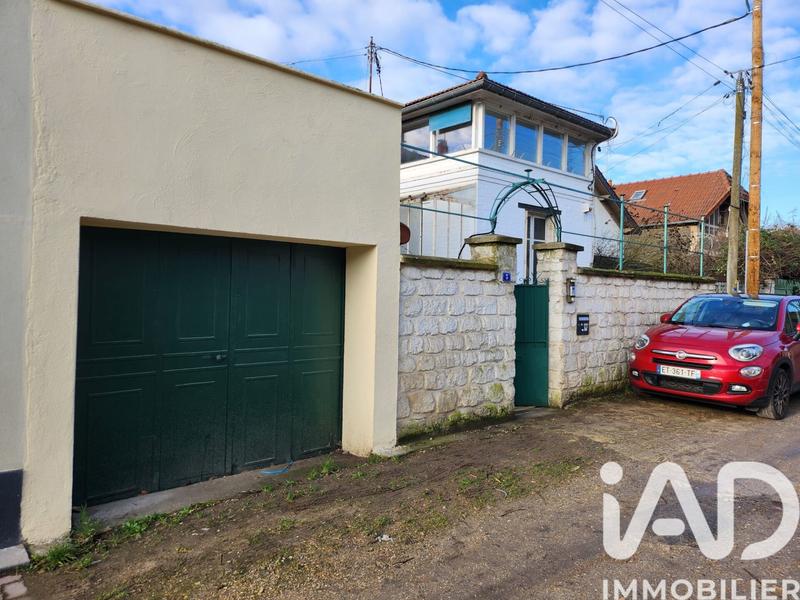 Maison de maîtres - 270 m² - 13 pièces