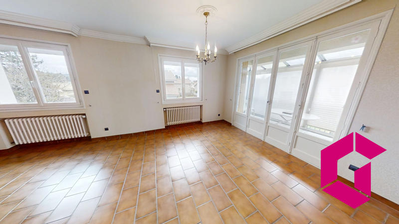 Maison - 100 m² - 1 pièce