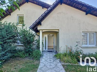 Maison - 183 m² - 6 pièces