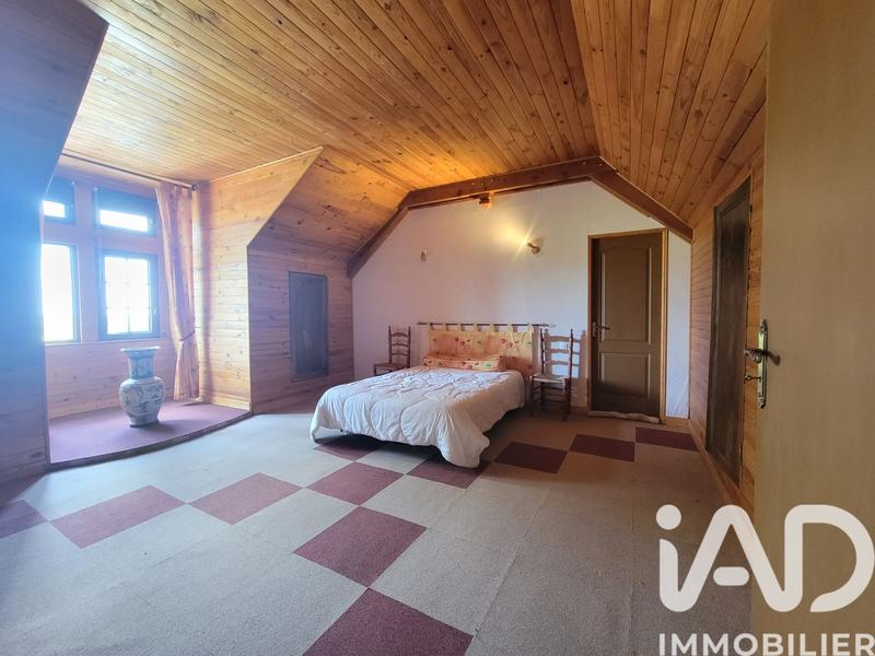 Maison - 135 m² - 5 pièces
