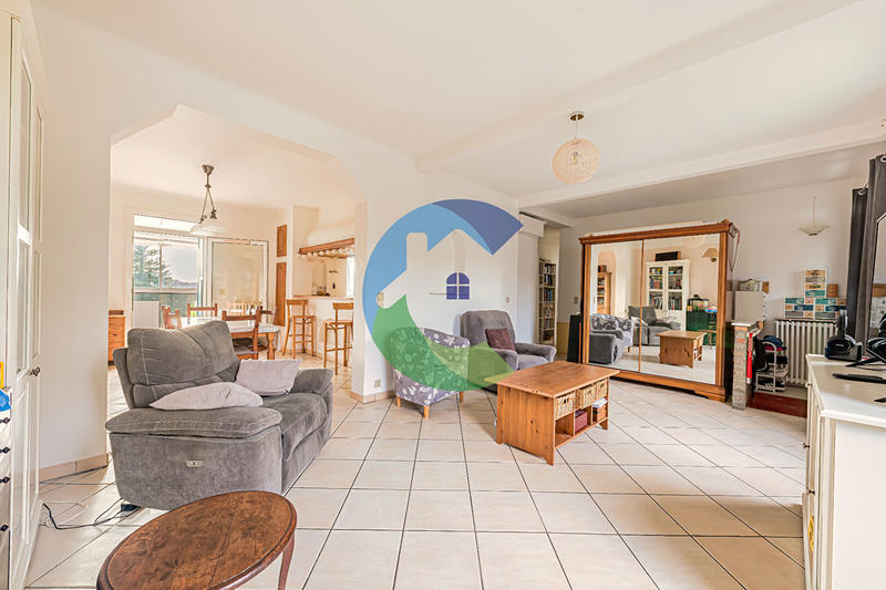 Appartement - 115 m² - 5 pièces