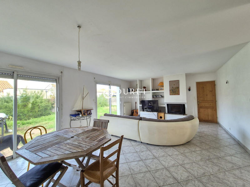 Maison - 90 m² - 4 pièces
