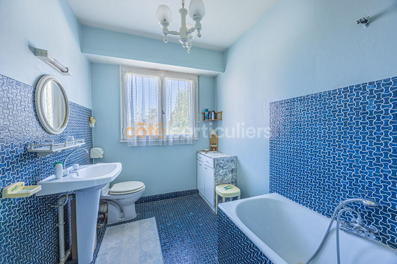 Maison - 170 m² - 7 pièces