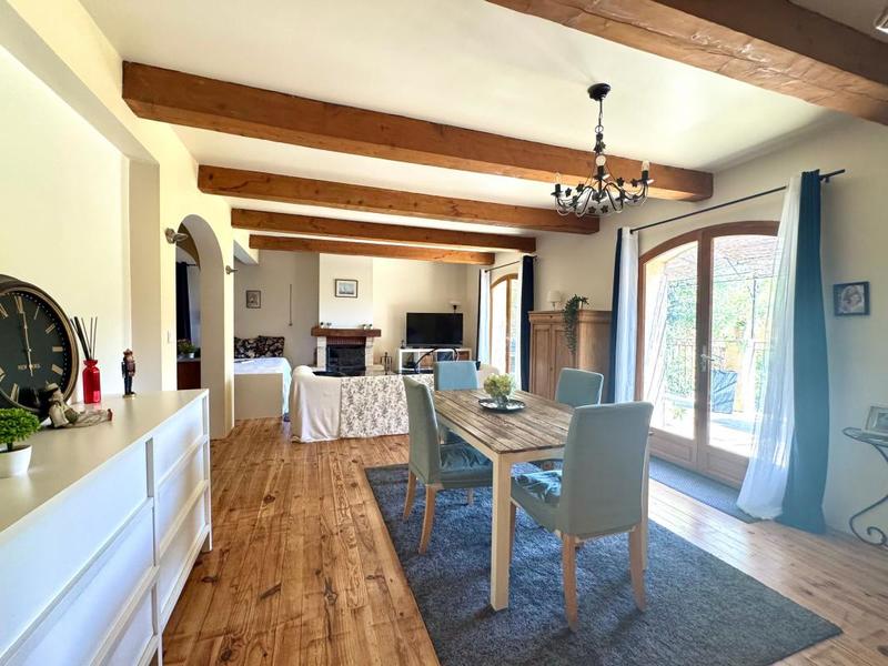 Villa - 160 m² - 5 pièces