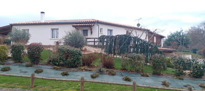 Maison - 136 m² - 6 pièces