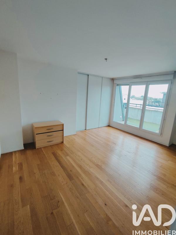 Studio - 30 m² - 1 pièce