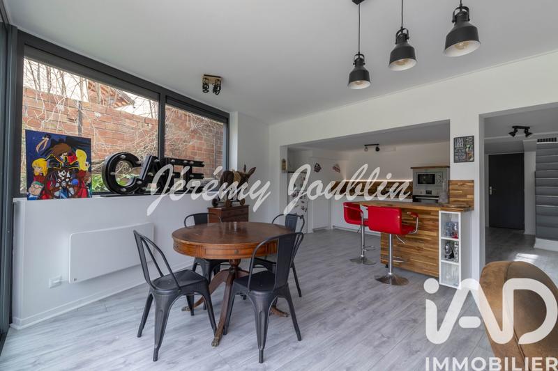 Maison - 143 m² - 7 pièces