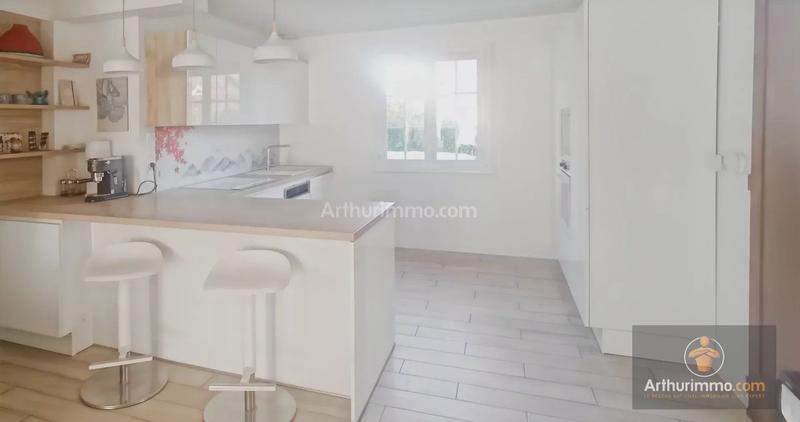 Maison - 139 m² - 6 pièces