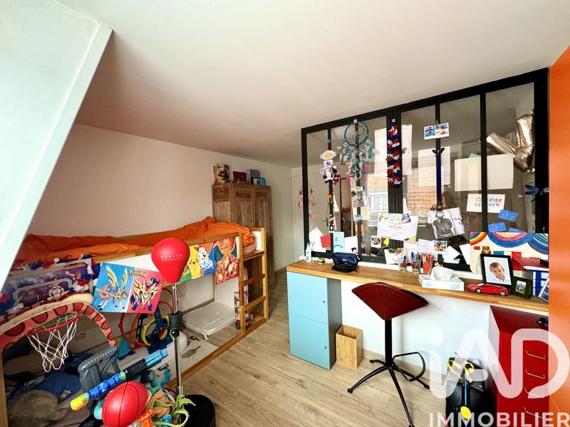 Maison - 121 m² - 4 pièces