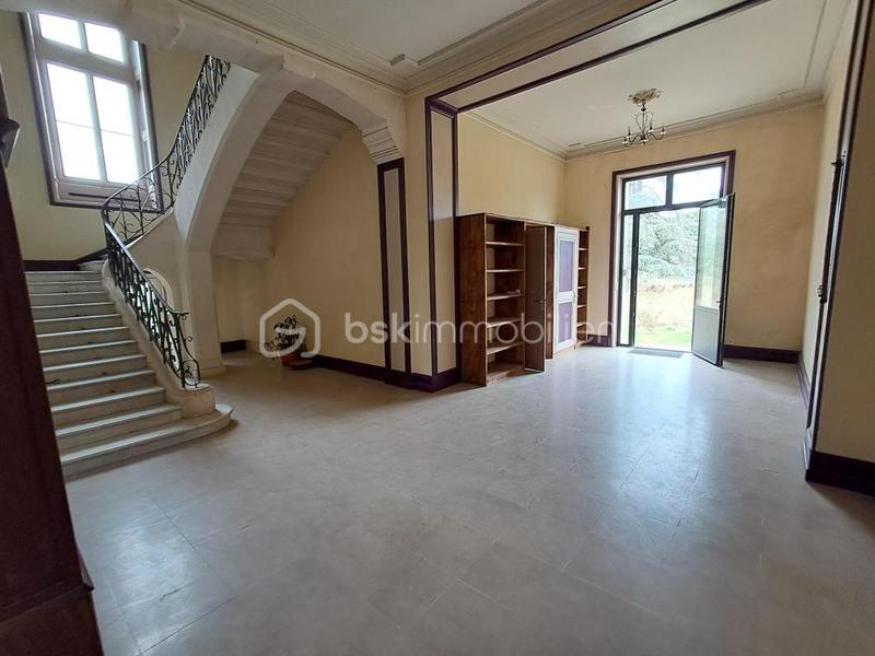 Château - 770 m² - 11 pièces