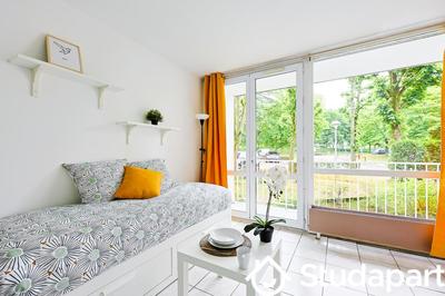 Chambre - 10 m² - 1 pièce