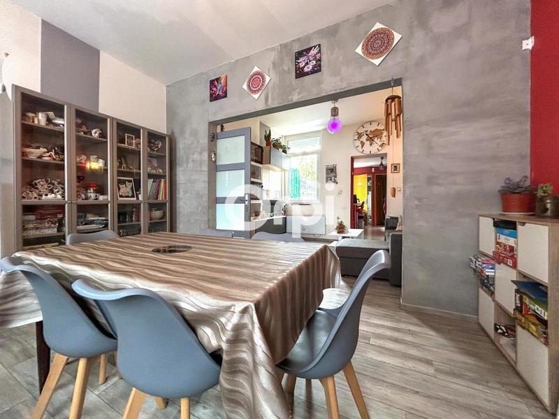 Maison - 103 m² - 4 pièces