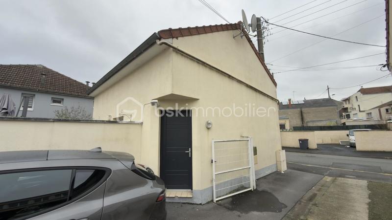Maison - 82 m² - 5 pièces