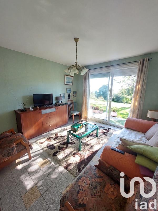 Maison - 180 m² - 8 pièces