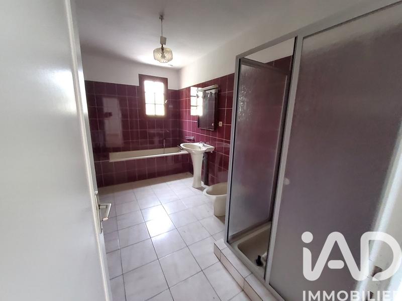 Maison - 190 m² - 5 pièces