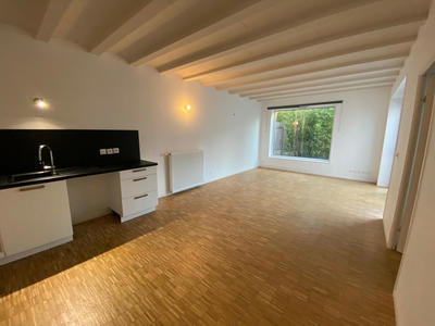 Maison - 83 m² - 4 pièces