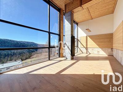 Loft - 126 m² - 4 pièces