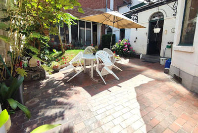 Maison - 276 m² - 9 pièces