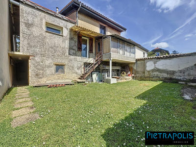 Villa - 145 m² - 6 pièces