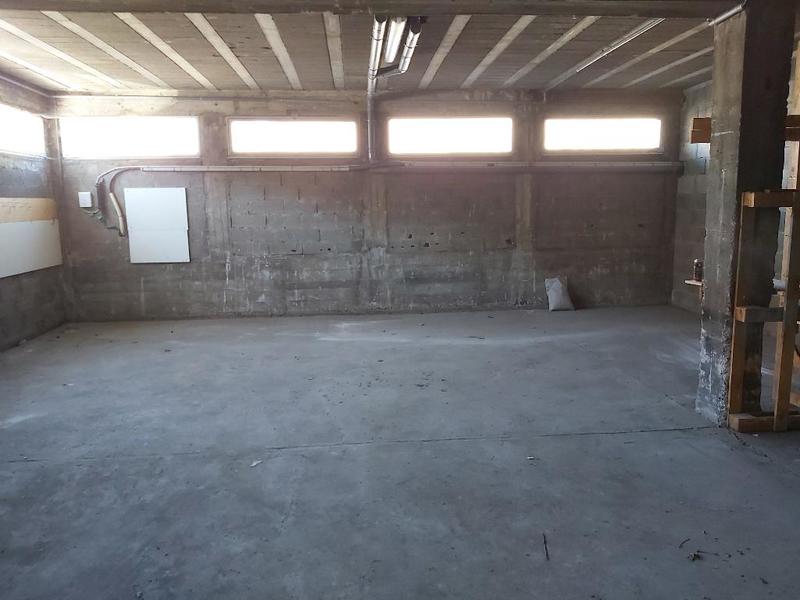 Local commercial - 170 m² - 1 pièce