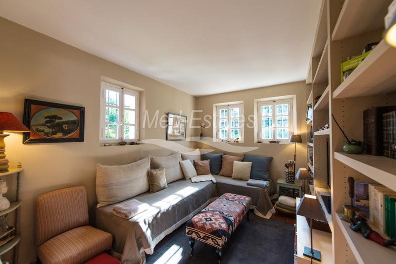 Villa - 350 m² - 10 pièces