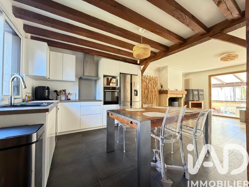 Maison - 167 m² - 6 pièces